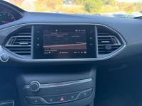 Peugeot 308 1.2i 12V 130ch BV EAT8 GT Line PHASE 2 - <small></small> 17.990 € <small>TTC</small> - #10