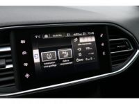 Peugeot 308 1.2i PureTech 12V S&S - 130  II BERLINE GT Line PHASE 1 - <small></small> 12.900 € <small>TTC</small> - #34