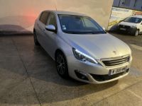 Peugeot 308 1.2i PureTech 12V S&S - 130 - BV EAT6 II 2013 BERLINE Allure PHASE 2 - <small></small> 10.990 € <small>TTC</small> - #3