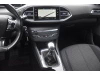 Peugeot 308 1.2i PureTech 12V S&S - 130 II 2013 BERLINE Style PHASE 2 - <small></small> 11.490 € <small>TTC</small> - #13