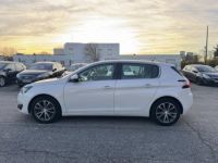 Peugeot 308 1.2i PureTech - 130 II Allure - <small></small> 8.990 € <small>TTC</small> - #16