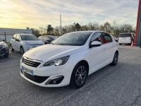 Peugeot 308 1.2i PureTech - 130 II Allure - <small></small> 8.990 € <small>TTC</small> - #18