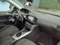 Peugeot 308 1.5 BlueHDI 130 Active Business EAT8 - <small></small> 10.990 € <small>TTC</small> - #32