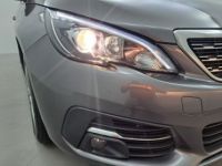 Peugeot 308 1.5 BlueHDi 130 ALLURE PACK - <small></small> 14.990 € <small>TTC</small> - #24