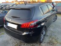 Peugeot 308 1.5 BlueHDi 130 CV - <small></small> 18.970 € <small></small> - #2