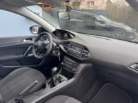 Peugeot 308 1.6 BlueHDi 100ch S&S 5p - <small></small> 8.990 € <small>TTC</small> - #12