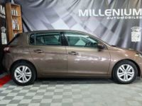 Peugeot 308 1.6 BLUEHDI 100CH STYLE S&S 5P - <small></small> 10.990 € <small>TTC</small> - #5