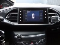 Peugeot 308 1.6 BLUEHDI 120CH ALLURE S&S 5P - <small></small> 10.600 € <small>TTC</small> - #9