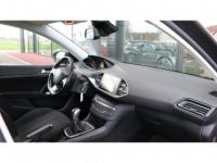 Peugeot 308 1.6 BlueHDi S&S - 100 II BERLINE Active PHASE 1 - <small></small> 9.900 € <small>TTC</small> - #16