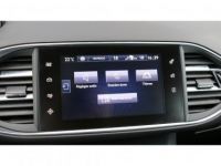 Peugeot 308 1.6 BlueHDi S&S - 100 II BERLINE Active PHASE 1 - <small></small> 9.900 € <small>TTC</small> - #42