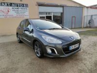 Peugeot 308 1.6 e-HDi112 FAP Allure 5p - <small></small> 5.390 € <small>TTC</small> - #2