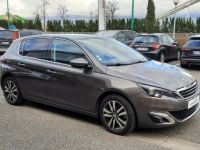 Peugeot 308 1.6 Génération 2 THP Féline 156CH - <small></small> 11.690 € <small>TTC</small> - #26