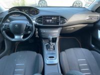 Peugeot 308 2.0 BLUEHDI 150 ALLURE EAT BVA - <small></small> 11.990 € <small>TTC</small> - #14