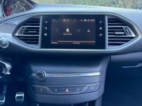 Peugeot 308 BlueHDi 130ch SS BVM6 Active *GARANTIE 12 MOIS* CARPLAY / RADAR AR - <small></small> 9.990 € <small>TTC</small> - #12