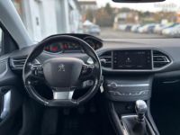 Peugeot 308 GEN II 110ch STYLE APPLE CARPLAY CAMERA DE RECUL COURROIE OK - <small></small> 8.990 € <small>TTC</small> - #13