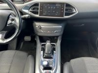 Peugeot 308 GENERATION-II 1.5 BLUEHDI 130 ALLURE BUSINESS EAT BVA EAT8 CAM 360° CARPLAY LINE ASSIST - <small></small> 11.990 € <small>TTC</small> - #14