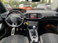 Peugeot 308 GT LINE 1.2 PURETECH 130CH DENON - <small></small> 13.990 € <small>TTC</small> - #8