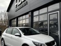 Peugeot 308 II 1.5 BlueHDi 130ch S&S Active Business EAT8 / À PARTIR DE 203,68 € * - <small></small> 15.990 € <small>TTC</small> - #42