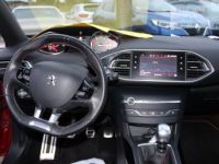 Peugeot 308 III GT LINE 130 ESSENCE SPORT GPS MÉDIA MI CUIR ABS FULL LEDS BLUETOOTH REGULATEUR - <small></small> 14.800 € <small>TTC</small> - #9