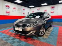 Peugeot 308 SW 1.2 130ch EAT6 Féline BVA - <small></small> 8.499 € <small>TTC</small> - #1