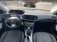 Peugeot 308 SW 1.2 puretech 110CH ACTIVE BUSINESS APPLE CARPLAY + COURROIE NEUVE - <small></small> 11.490 € <small>TTC</small> - #16