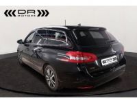 Peugeot 308 SW 1.5 BlueHDI EAT8 ALLURE - NAVIGATIE LEDER APPLE CARPLAY/ANDROID AUTO PANODAK ADAP CRUISE - <small></small> 14.995 € <small>TTC</small> - #2