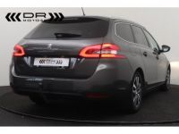 Peugeot 308 SW 1.5 BlueHDI EAT8 TECH EDITION - NAVIGATIE ADAPTIVE CRUISE TREKHAAK - <small></small> 15.995 € <small>TTC</small> - #8