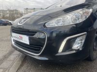 Peugeot 308 SW 2.0 HDi 16V 150 cv - <small></small> 6.290 € <small>TTC</small> - #24