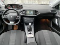 Peugeot 308 SW ALLURE 1.2 PURETECH 130CH BVM - <small></small> 10.990 € <small>TTC</small> - #9