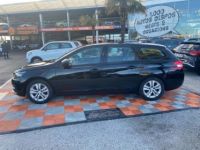 Peugeot 308 SW BlueHDi 130 EAT6 BUSINESS GPS TOIT Pano - <small></small> 11.950 € <small>TTC</small> - #10