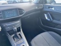 Peugeot 308 SW BlueHDi 130 EAT6 BUSINESS GPS TOIT Pano - <small></small> 11.950 € <small>TTC</small> - #22