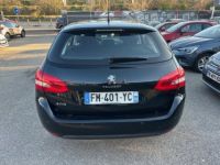 Peugeot 308 SW BlueHDi SetS BVM6 GPS - <small></small> 8.490 € <small>TTC</small> - #15