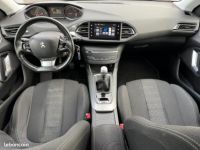 Peugeot 308 SW II 1.2 130CH ALLURE GARANTIE 6 MOIS ATTELAGE - <small></small> 7.990 € <small>TTC</small> - #18