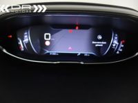 Peugeot 5008 1.5BlueHDI ACTIVE - NAVI iCOCKPIT MIRROR LINK - <small></small> 17.995 € <small>TTC</small> - #17