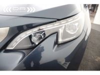 Peugeot 5008 1.5BlueHDI ALLURE - LED NAVI MIRROR LINK 7 PLAATSEN FOCAL HIFI - <small></small> 18.495 € <small>TTC</small> - #52