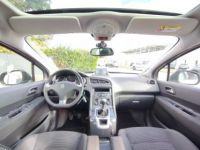 Peugeot 5008 1.6 BlueHDI 120 Allure 7 places - <small></small> 9.990 € <small>TTC</small> - #10