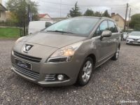 Peugeot 5008 1.6 HDi 112ch FAP BMP6 BLUE LION Premium 7places Entretien Complet - <small></small> 6.490 € <small>TTC</small> - #1