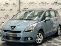 Peugeot 5008 1.6 HDI 112CH STYLE II 7 PLACES * CLIM / REGUL / ATTELAGE / RADAR DE RECUL * 7PL - <small></small> 6.990 € <small>TTC</small> - #1