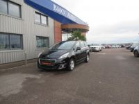 Peugeot 5008 1.6 HDi 115ch BVM6 7 places - <small></small> 11.890 € <small>TTC</small> - #1