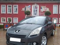 Peugeot 5008 1.6 hdi 7 places - <small></small> 3.800 € <small>TTC</small> - #1