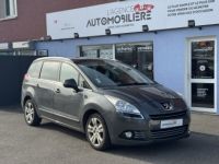 Peugeot 5008 1.6 HDi112 FAP Allure 7pl - <small></small> 8.990 € <small>TTC</small> - #1