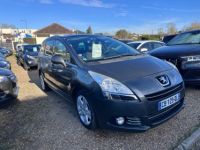 Peugeot 5008 1.6 THP 156ch BVA6 Allure 7pl A - <small></small> 6.990 € <small>TTC</small> - #2