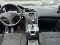 Peugeot 5008 1.6i 155ch 118914 km 5 PLACES CRIT AIR 1 - <small></small> 6.999 € <small>TTC</small> - #2