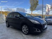 Peugeot 5008 2.0 HDi 150Ch 7 Places - <small></small> 12.990 € <small>TTC</small> - #2