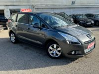 Peugeot 5008 Confort 1.6 HDI 110Cv 7 Places-Attelage-Toit Pano-Jante Alu - <small></small> 5.990 € <small>TTC</small> - #2