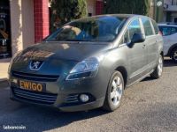 Peugeot 5008 GENERATION-I 1.6 HDI 112CH PREMIUM - <small></small> 5.990 € <small>TTC</small> - #2