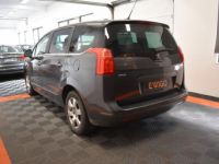 Peugeot 5008 GENERATION-I 2.0 BLUEHDI 150 ACTIVE SUIVI GARANTIE 6 à 60 MOIS - <small></small> 11.890 € <small>TTC</small> - #4