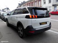 Peugeot 5008 GENERATION-II 1.5 BLUEHDI 130 ALLURE PACK EAT BVA S&S CARPLAY + CAMÉRA 360 - <small></small> 30.980 € <small>TTC</small> - #6