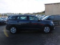 Peugeot 5008 III BLUE HDI 130 CV ACTIVE 