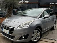 Peugeot 5008 PHASE 2 ALLURE 1.2 130 7 PLACES TOIT PANO GPS CAMERA 58 900 Kms CritAir1- GARANTIE 1 AN - <small></small> 11.970 € <small>TTC</small> - #1